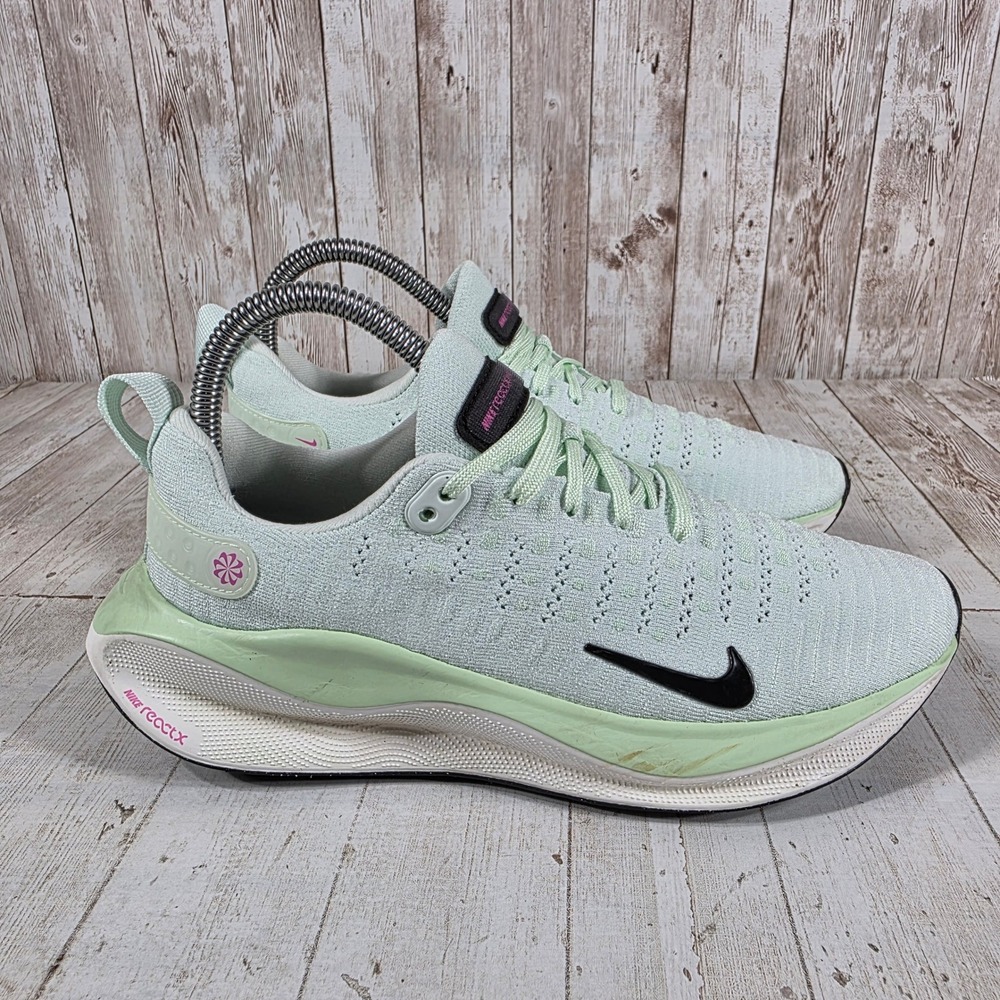 Nike ReactX Infinity Run 4 Womens 7 Light Green Pink Running Shoes DR2670-300